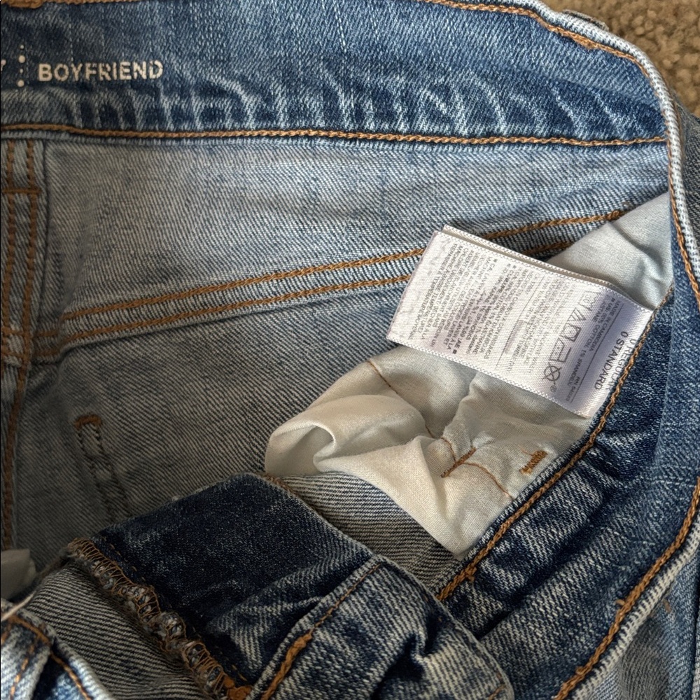 Old Navy Women's Distressed Blue Jean Shorts - Picture 3 of 4